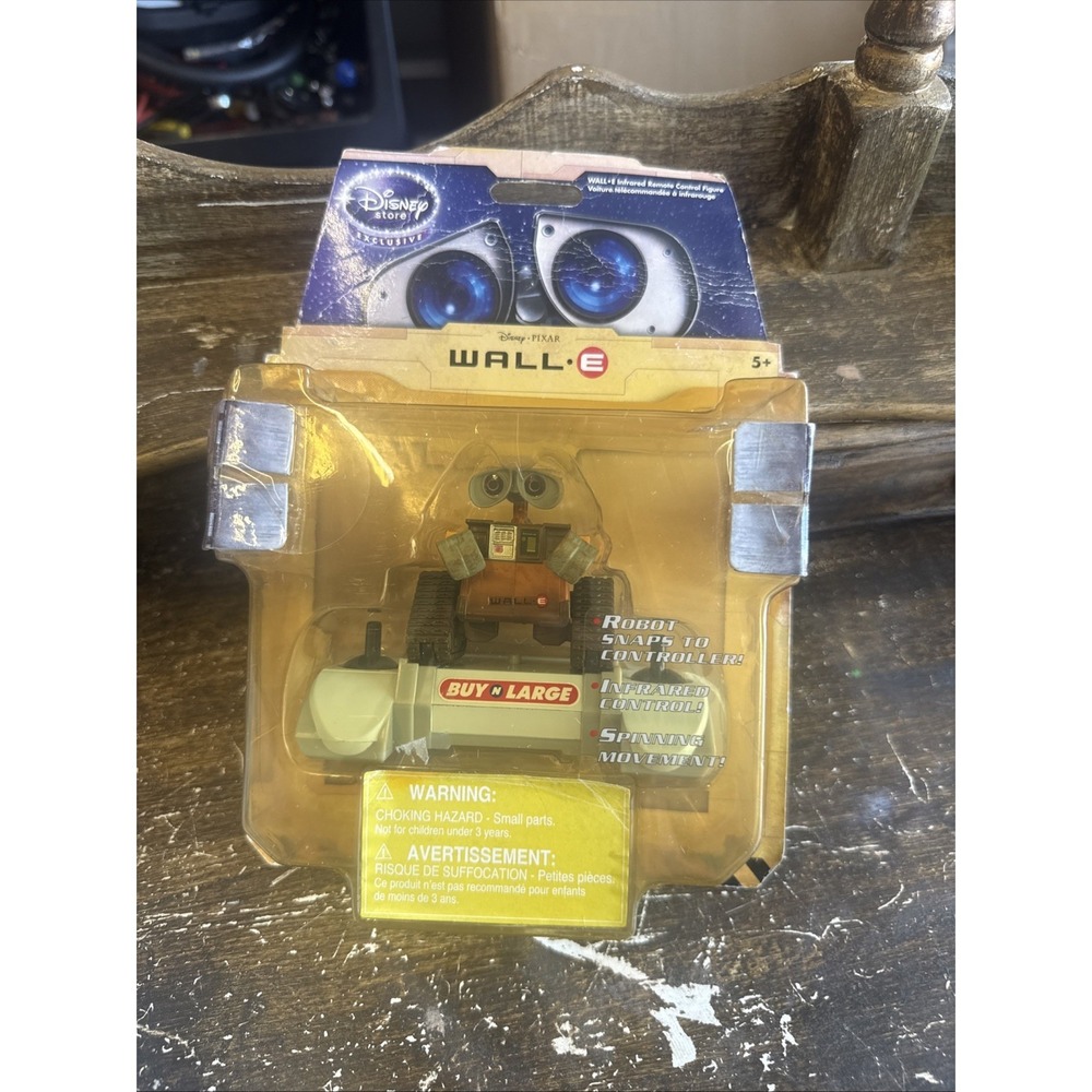WALL-E Robot Figurine by Disney & Pixar, Disney Store Exclusive, 3.5 inch